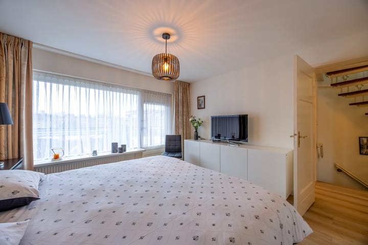 Foto 24 van Laarderweg 180