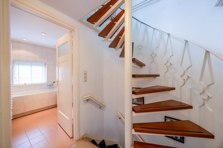 Foto 22 van Laarderweg 180