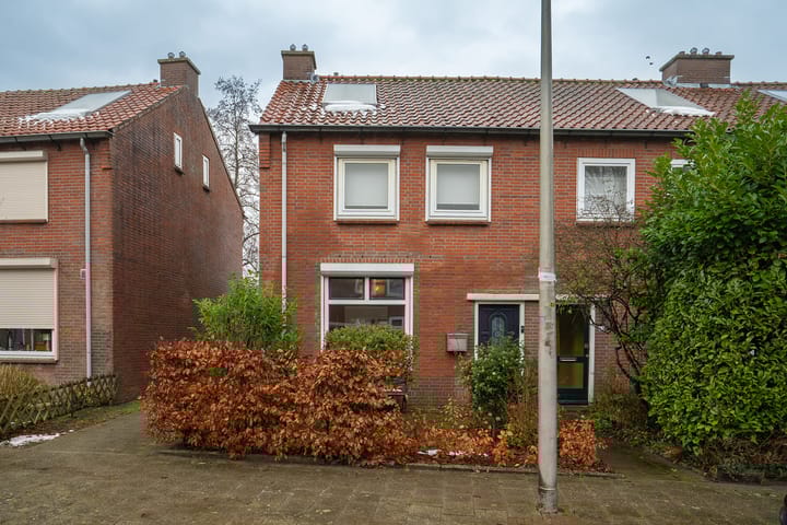 Foto 5 van Riouwstraat 53