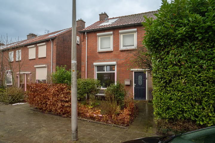 Foto 6 van Riouwstraat 53