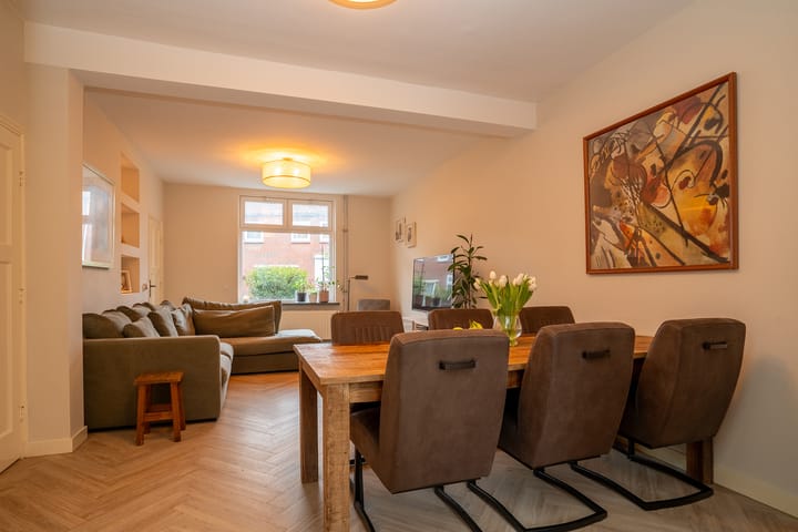 Foto 11 van Riouwstraat 53