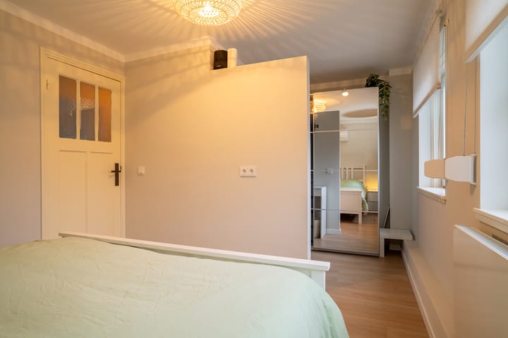 Foto 20 van Riouwstraat 53