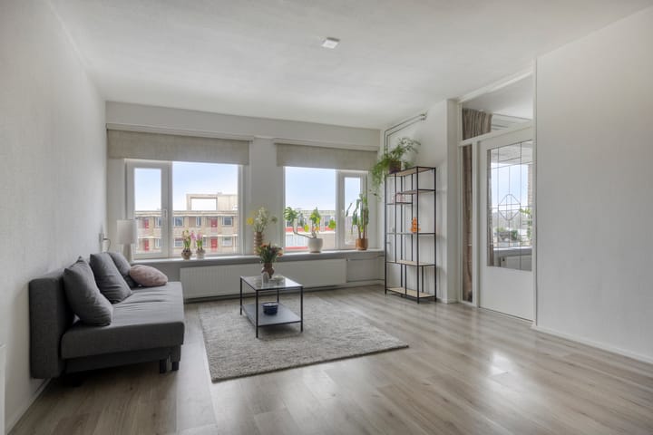 Foto 2 van Ringweg-Randenbroek 6-F