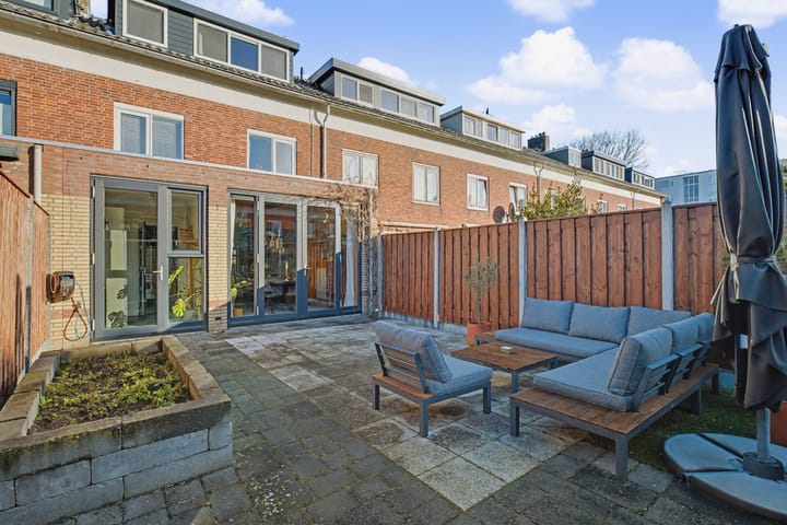 Foto 3 van Karelplantsoen 7