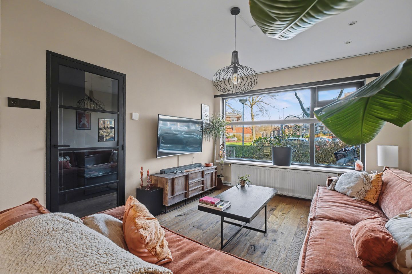 Photo 4 of Karelplantsoen 7