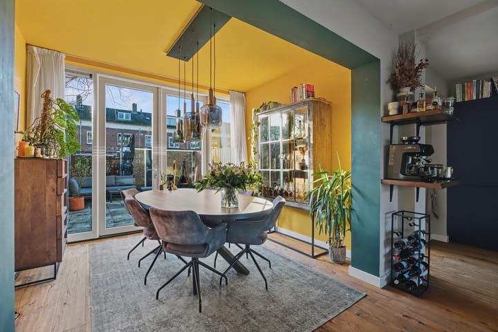 Foto 10 van Karelplantsoen 7