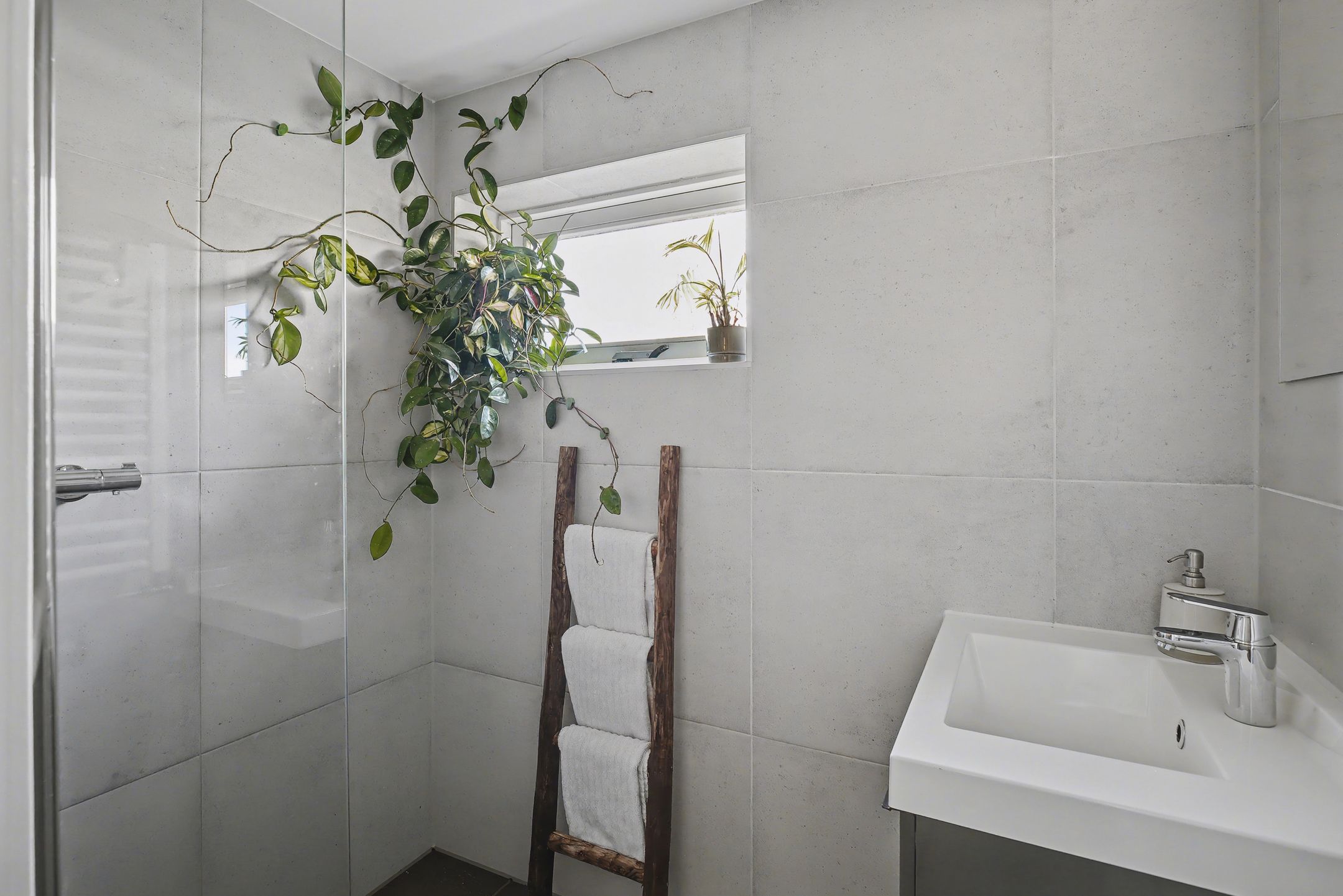 Photo 24 of Karelplantsoen 7