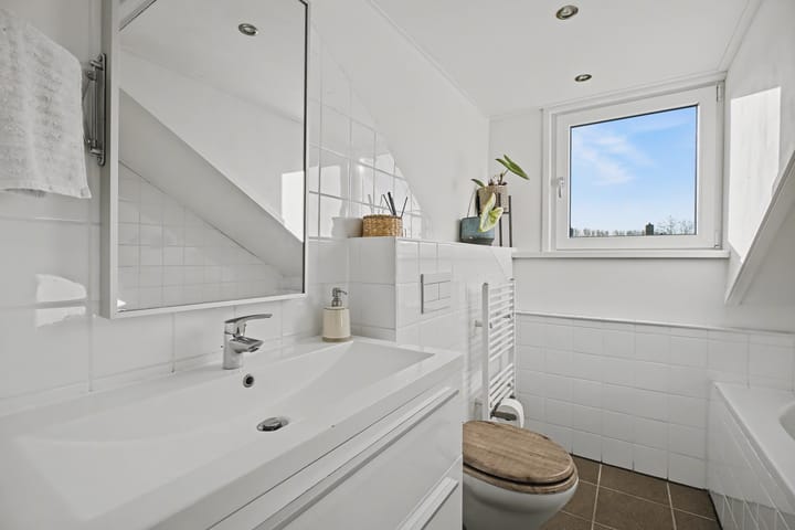 Foto 36 van Karelplantsoen 7