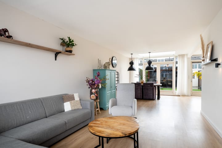 Foto 7 van Julianalaan 21