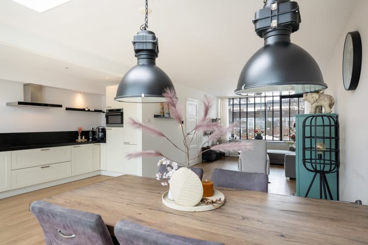 Foto 9 van Julianalaan 21