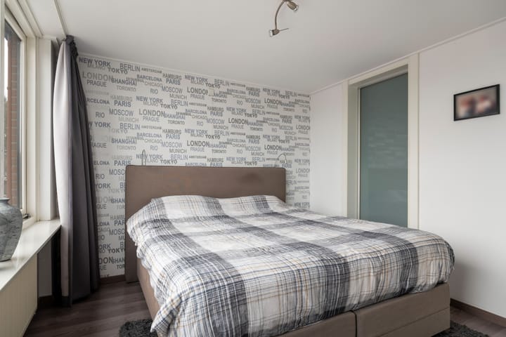 Foto 19 van Julianalaan 21