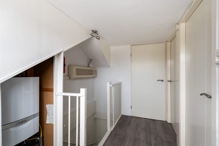 Foto 35 van Julianalaan 21