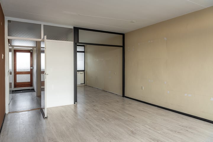 Photo 11 of Munt 125