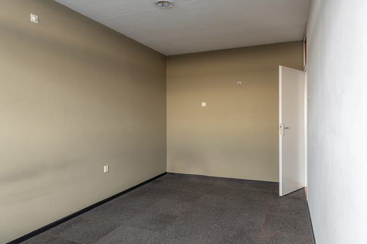 Photo 25 of Munt 125