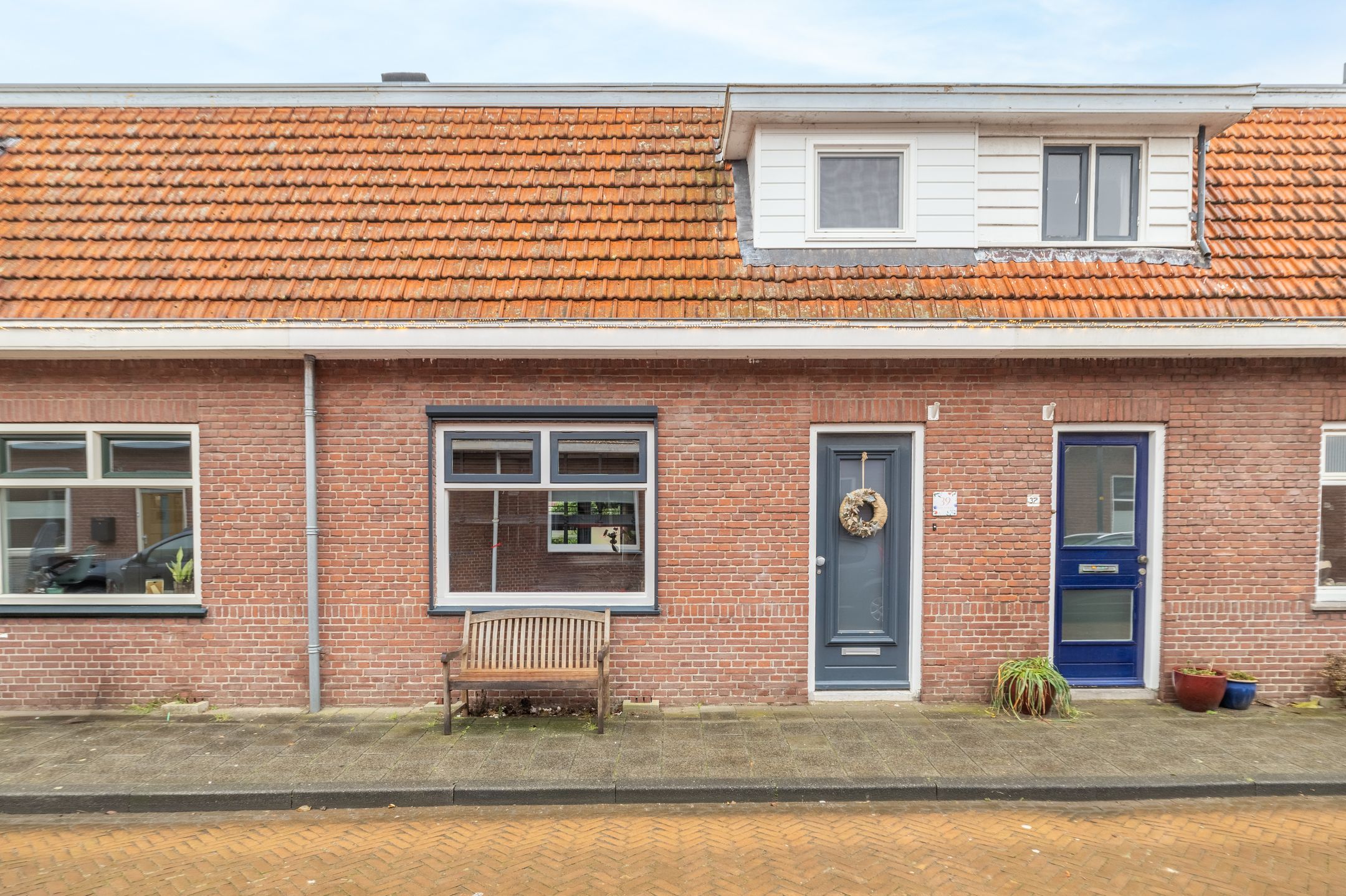 Buying a house in The Netherlands., Emmastraat 39