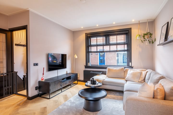 Foto 9 van Emmastraat 39