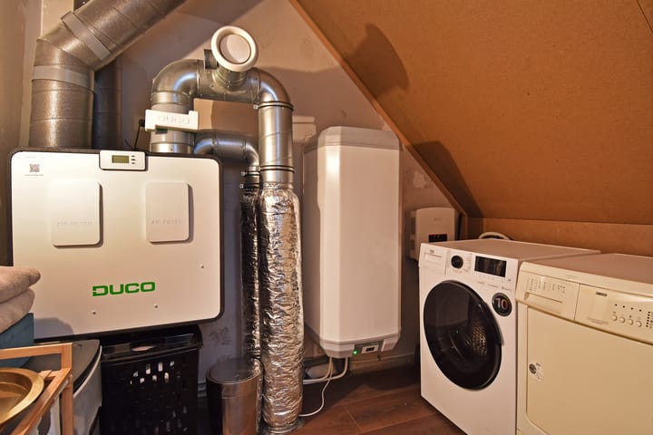 Photo 36 of Anna Ruyschstraat 27