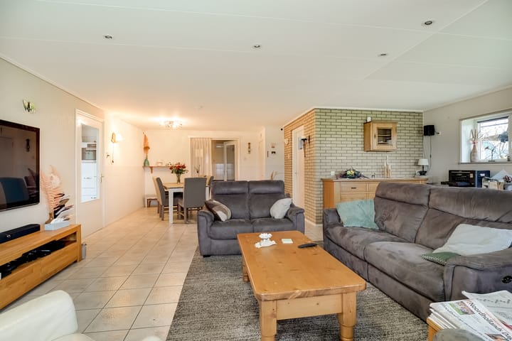 Foto 8 van Tuinstraat 6