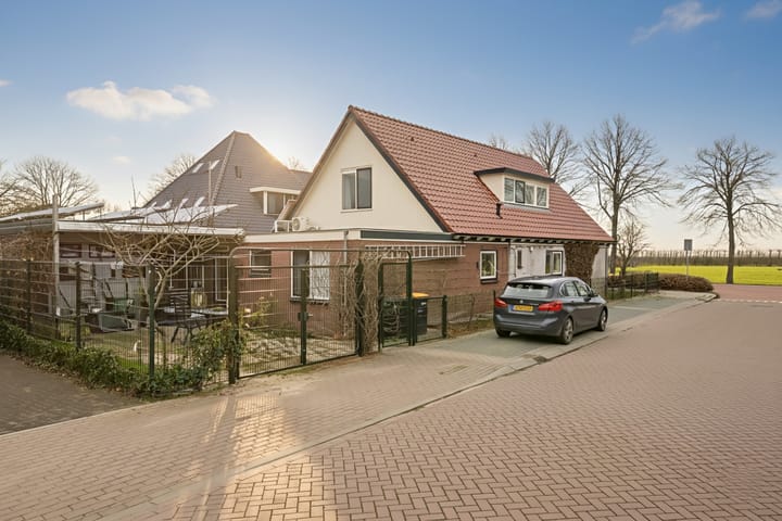 Foto 36 van Tuinstraat 6