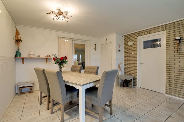 Foto 9 van Tuinstraat 6