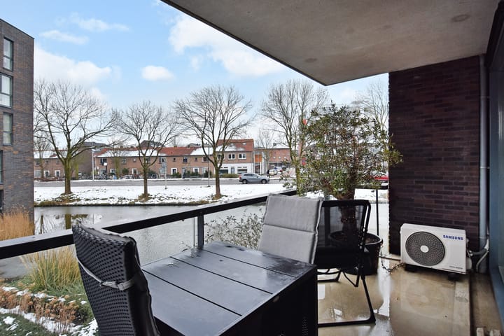 Foto 13 van Waterlelie 56