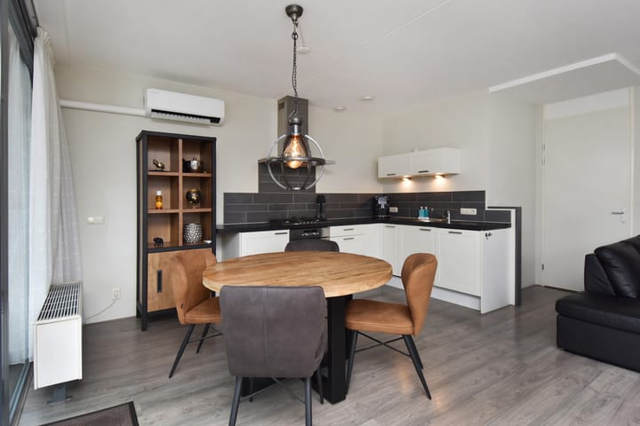 Foto 14 van Waterlelie 56