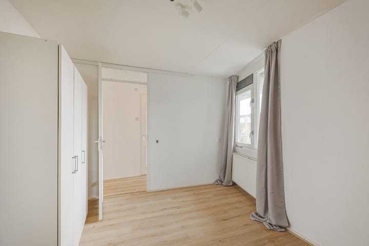 Photo 14 of Eerste Van Swindenstraat 177