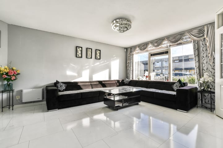 Photo 6 of Rachmaninovstraat 35