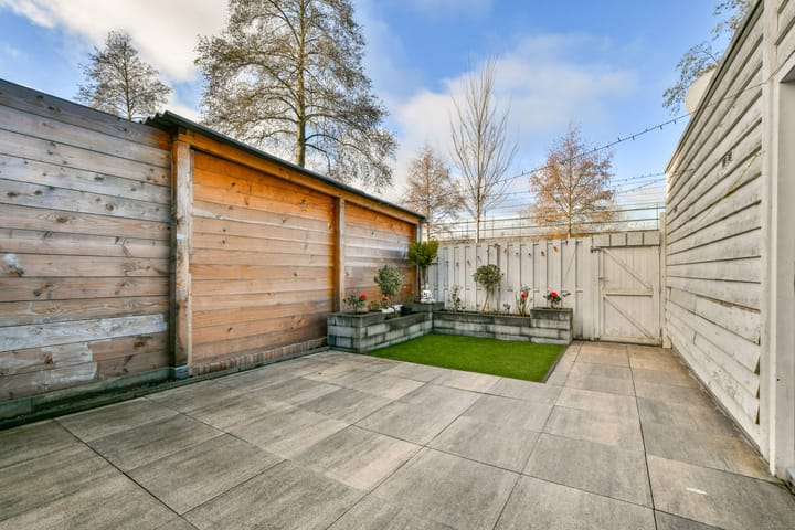 Photo 14 of Rachmaninovstraat 35