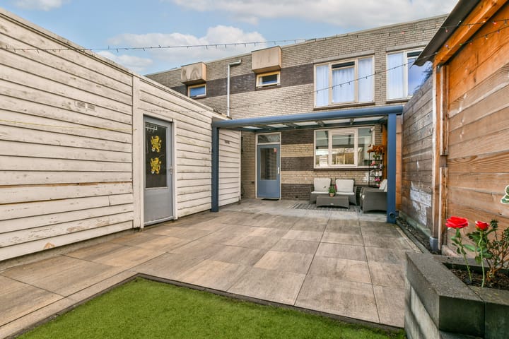 Photo 15 of Rachmaninovstraat 35