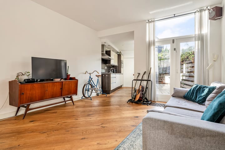 Foto 11 van Bredaseweg 140