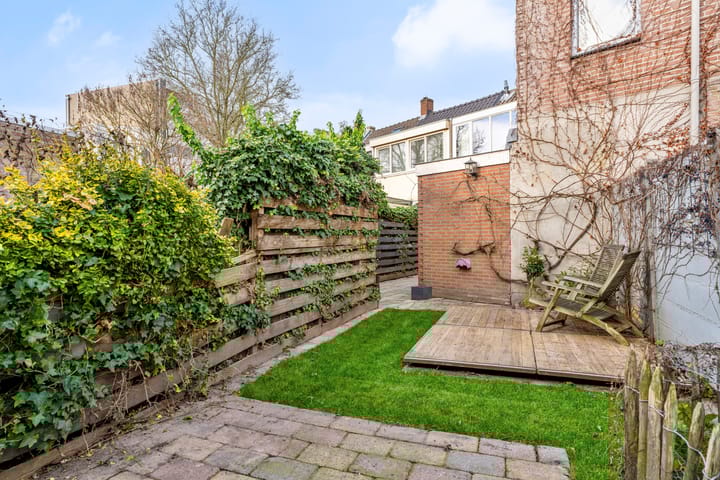 Foto 27 van Bredaseweg 140