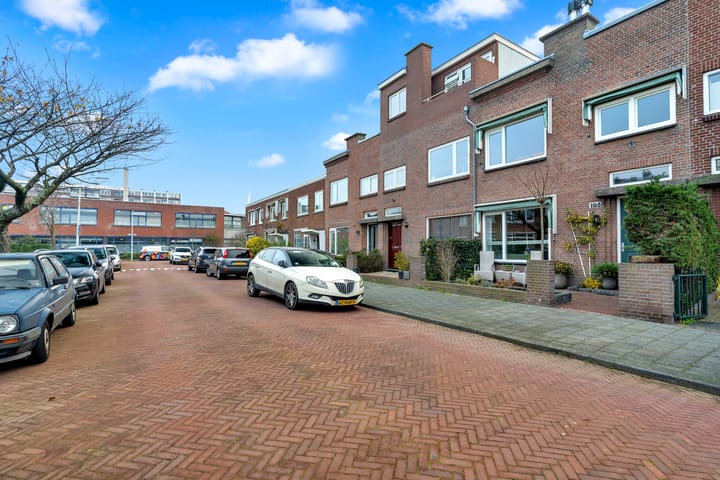 Foto 49 van Rozenstraat 105