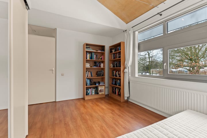 Photo 25 of Uithof 8