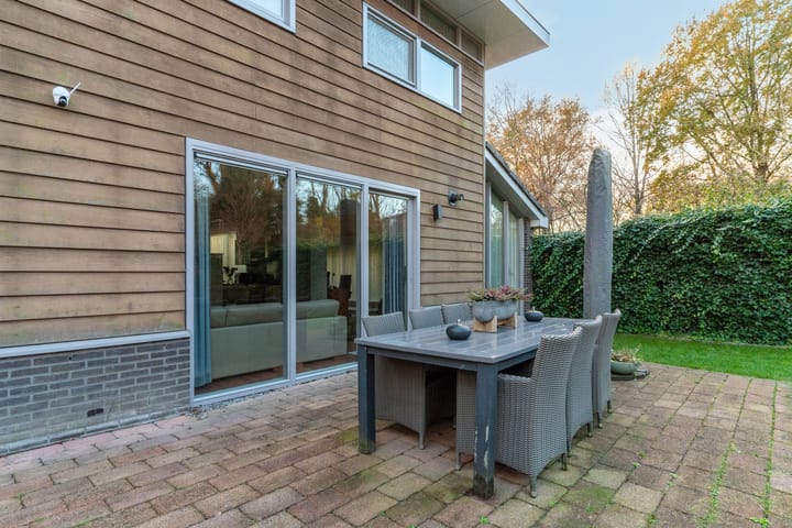 Photo 13 of Uithof 8