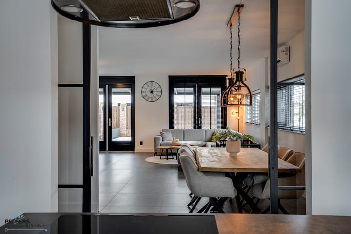 Foto 21 van Snavelbies 23