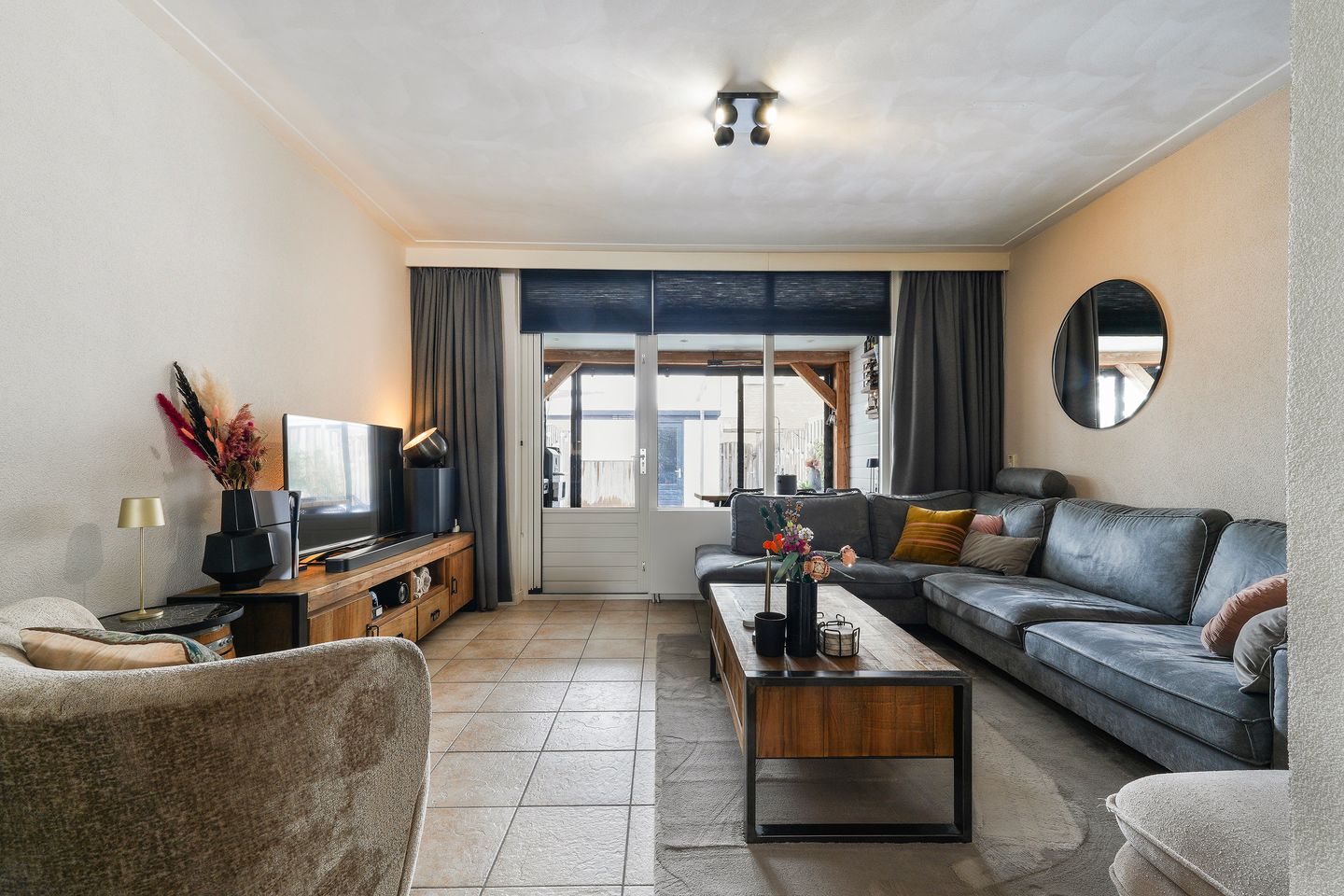 Foto 10 van van Herlaerstraat 43