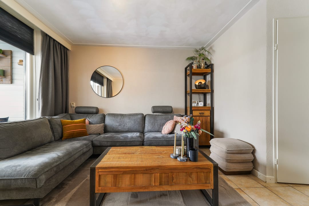 Foto 11 van van Herlaerstraat 43