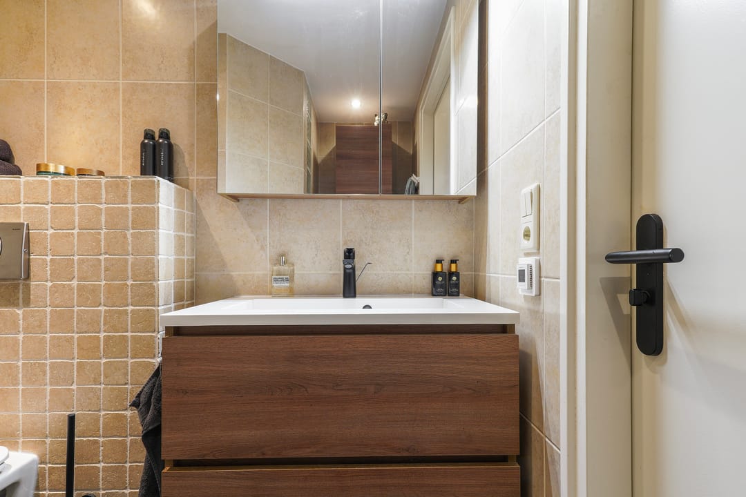 Foto 22 van van Herlaerstraat 43