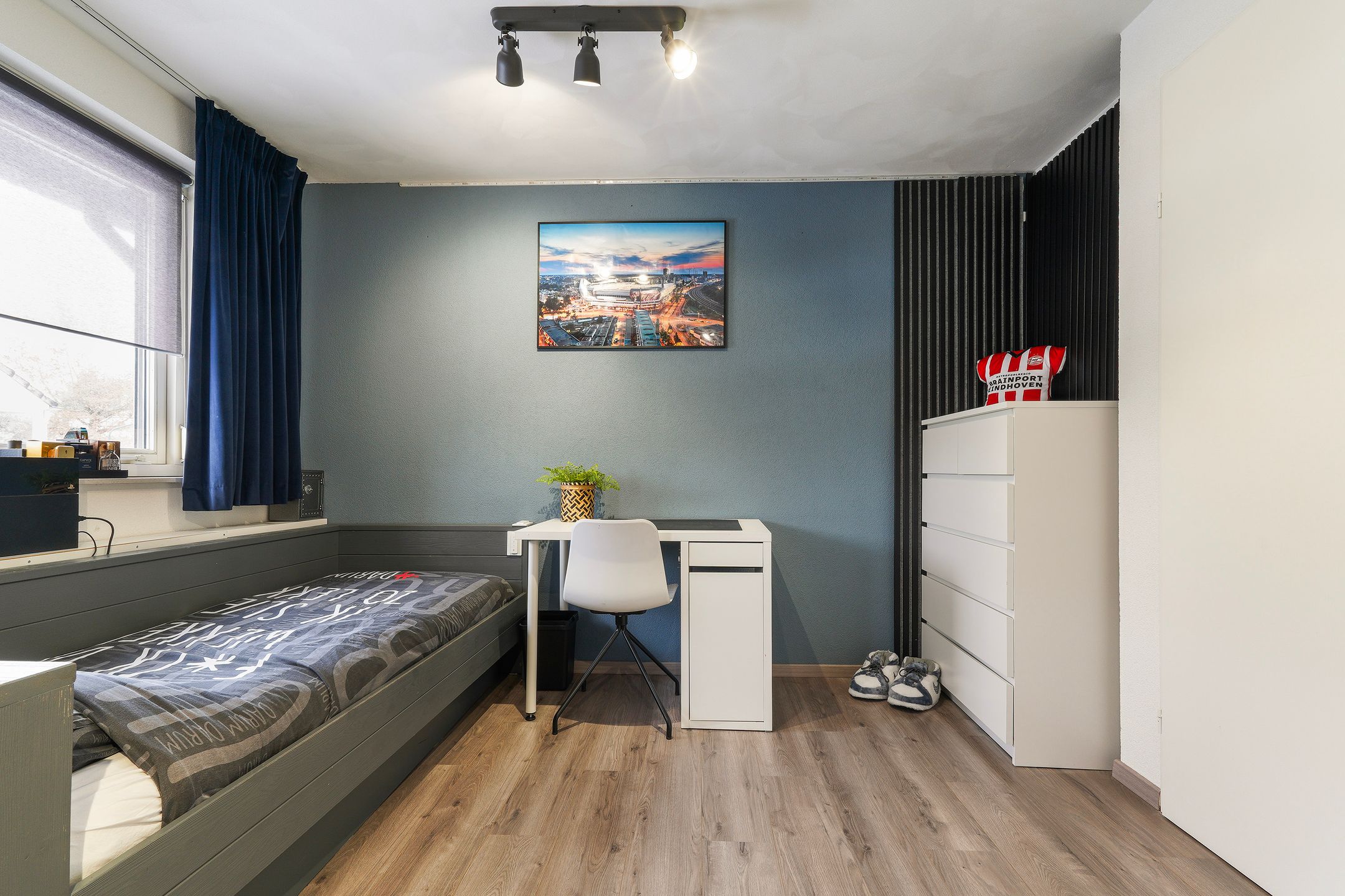 Foto 27 van van Herlaerstraat 43