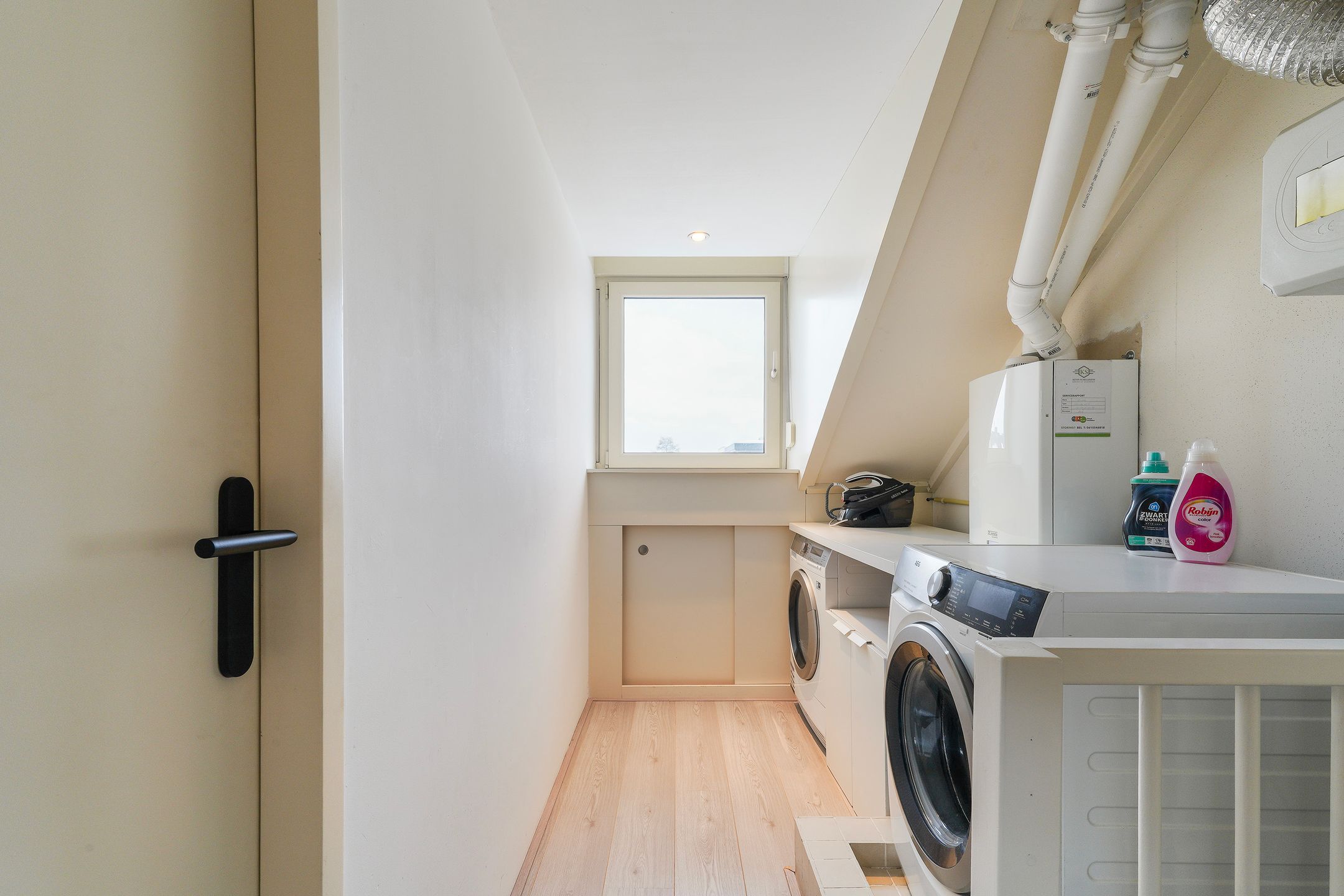 Foto 33 van van Herlaerstraat 43