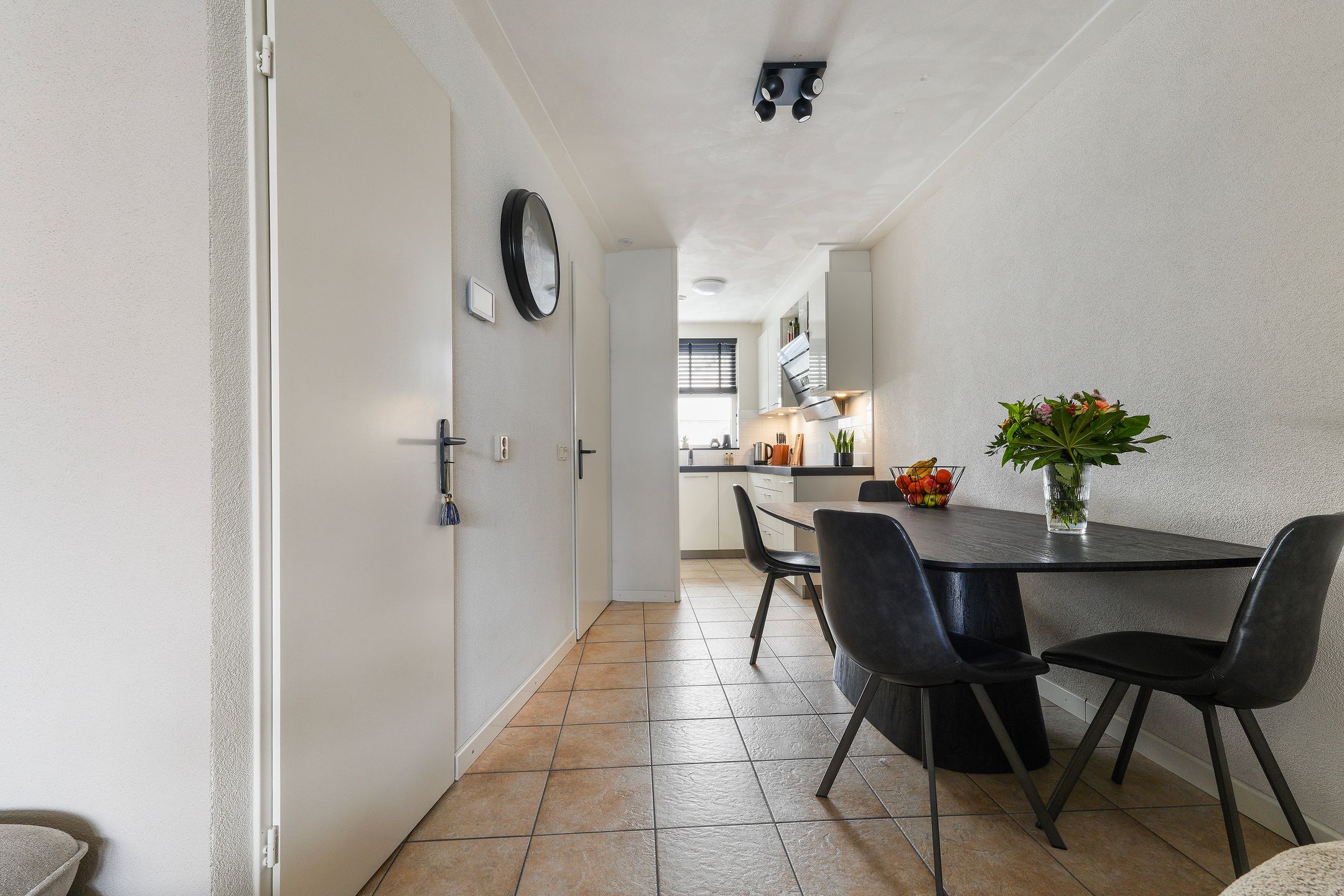 Foto 12 van van Herlaerstraat 43