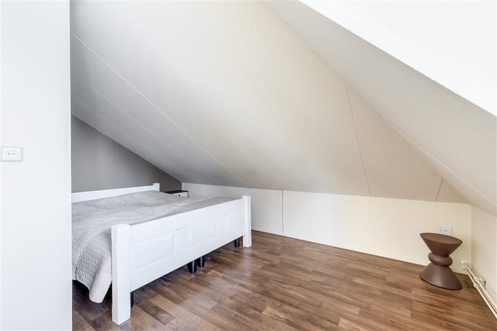 Foto 27 van Schoolstraat 33