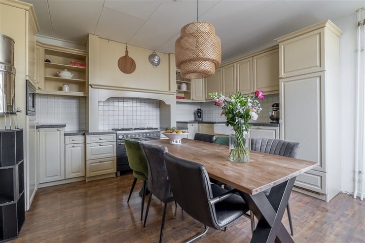 Foto 16 van Schoolstraat 33