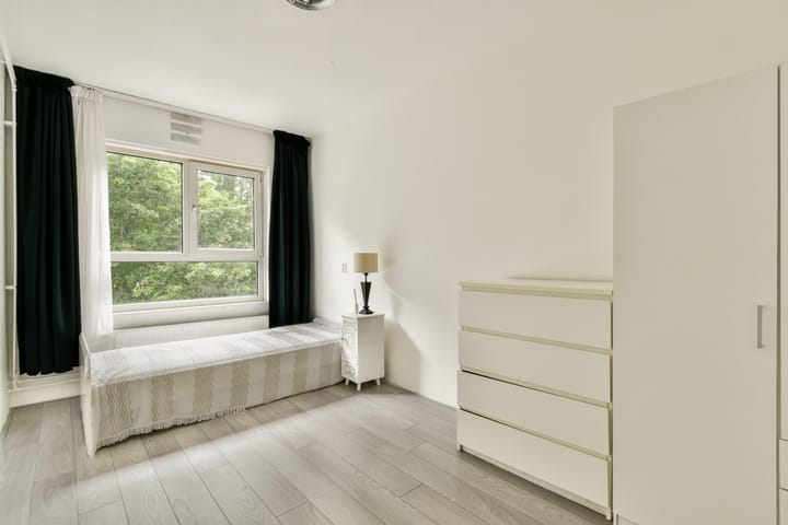 Foto 12 van Dantestraat 8