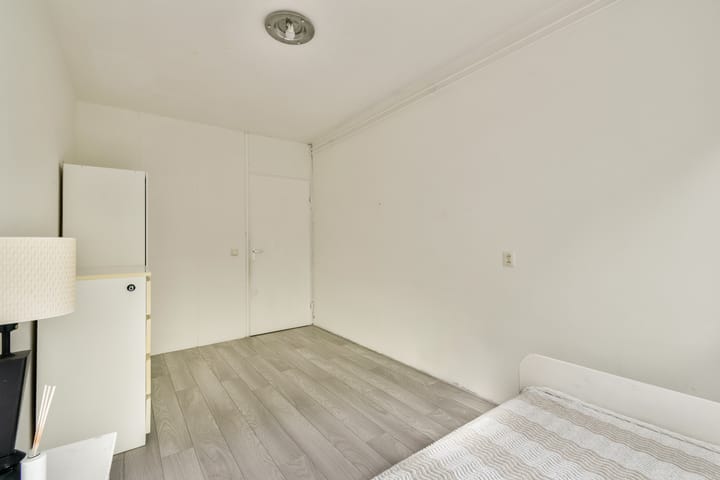 Foto 13 van Dantestraat 8