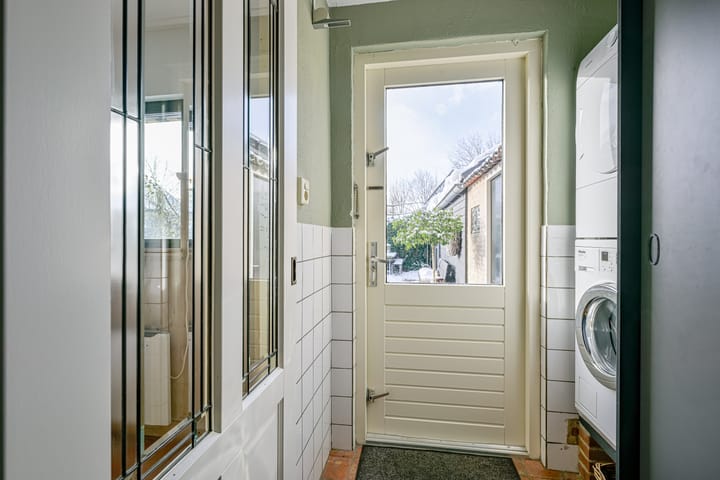 Foto 17 van Dr. Harm Smeengestraat 38