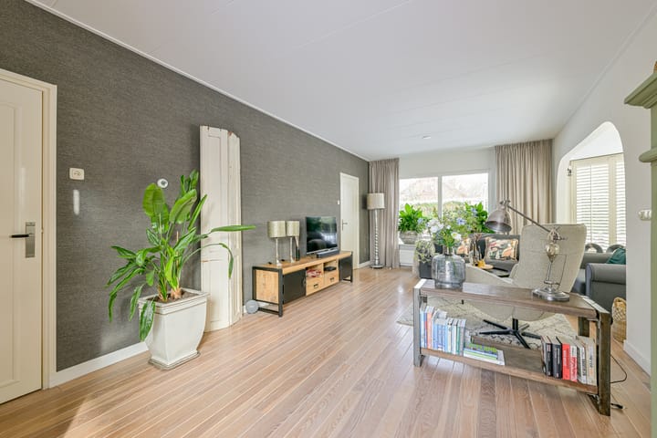 Foto 9 van Dr. Harm Smeengestraat 38