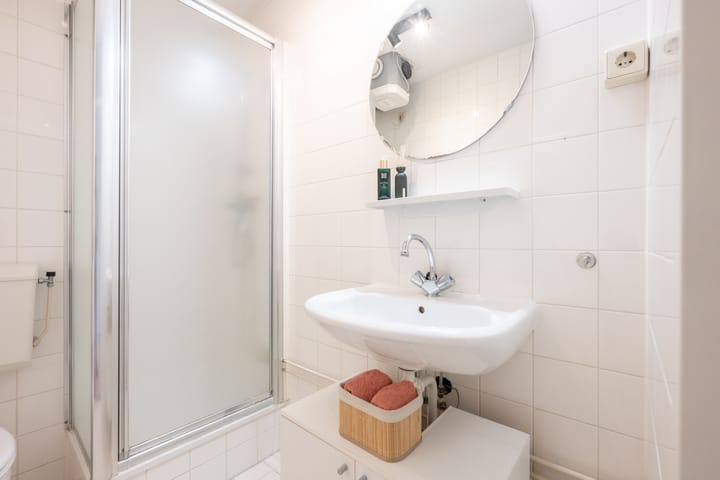 Foto 20 van Johannes Uitenbogaertstraat 32