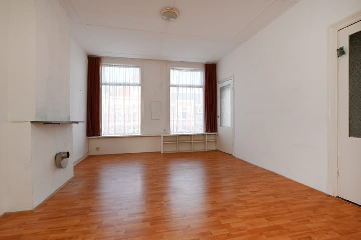 Foto 18 van Weimarstraat 64